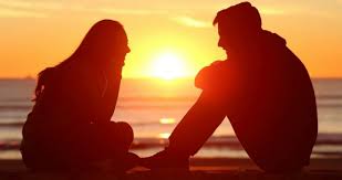 What is online dating?