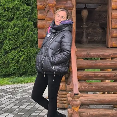 Vika, 55Tel Aviv 