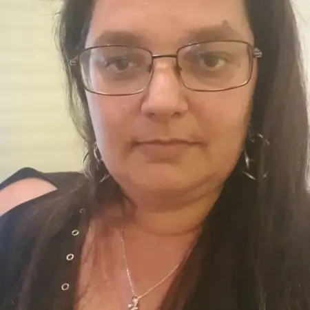olya, 45Holon