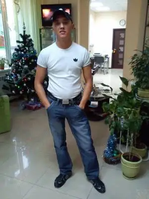 Aleksandr, 43Tel Aviv 