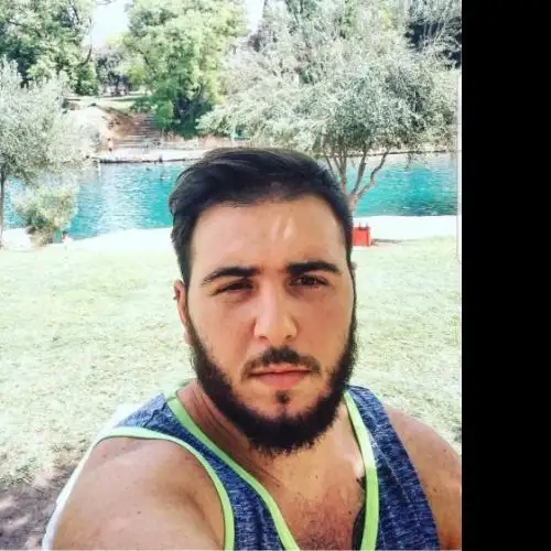Leon, 32Haifa 