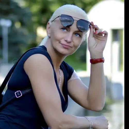 Eva, 51Herzliya 