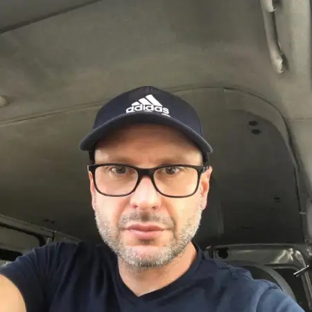Nikita, 44Tel Aviv