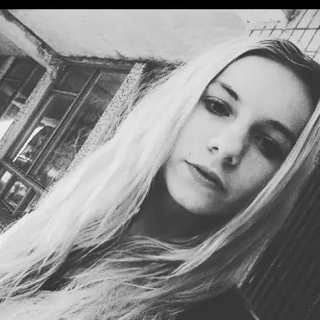 Ksenia, 31Pardessia