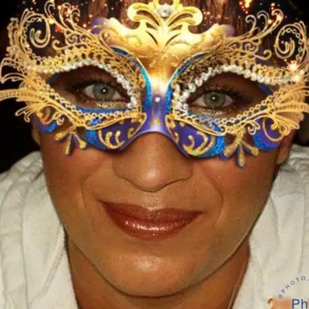 Yuliya, 58Yavne 