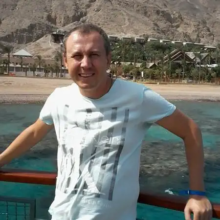 Vladimir, 52Tel Aviv 