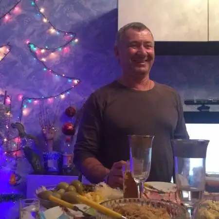 Igor, 67Tel Aviv 