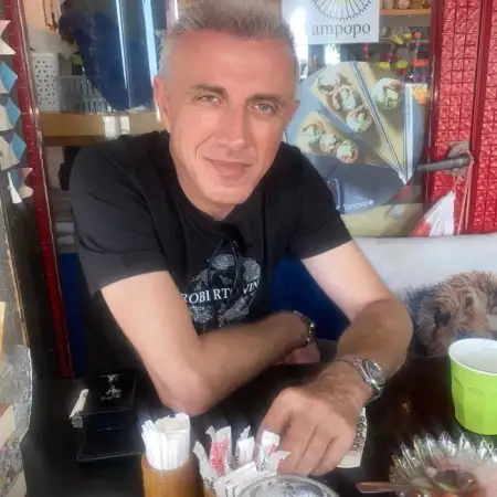 Gay, 53Bat Yam 