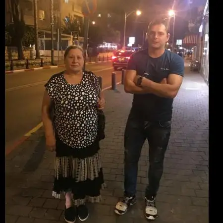 Viktor, 37Jerusalem 