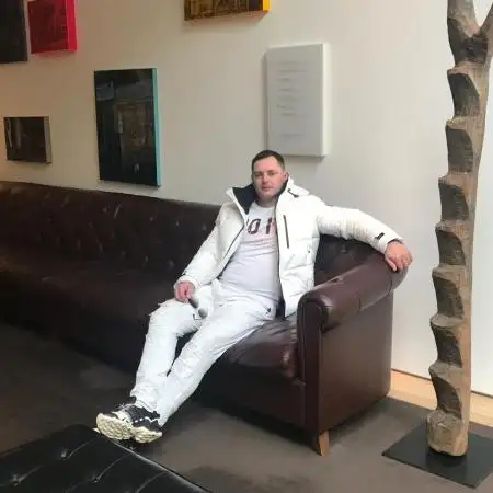 Viktor, 37Jerusalem 