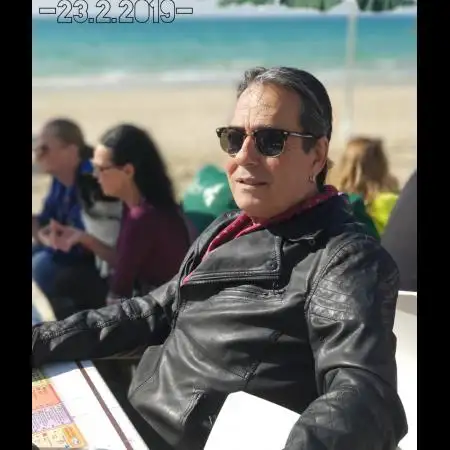 Er, 64Bat Yam 