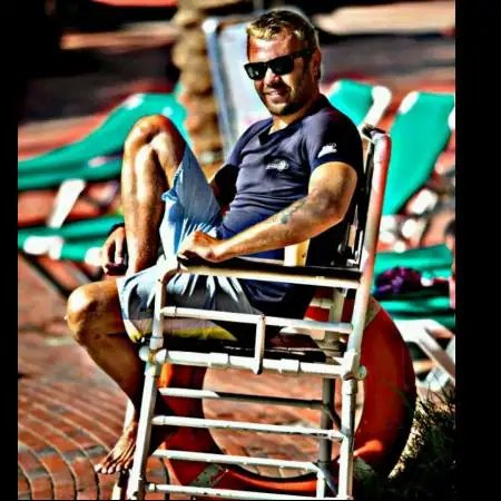 Vali, 45Eilat 