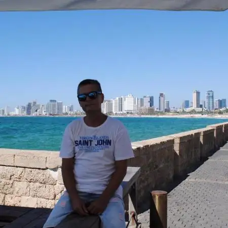 amir, 57Tel Aviv 