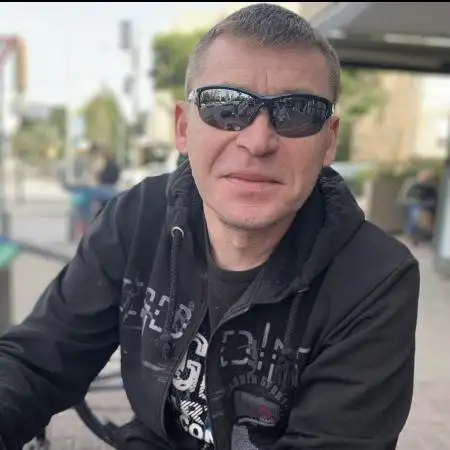 Vasilii, 48Rishon LeZion