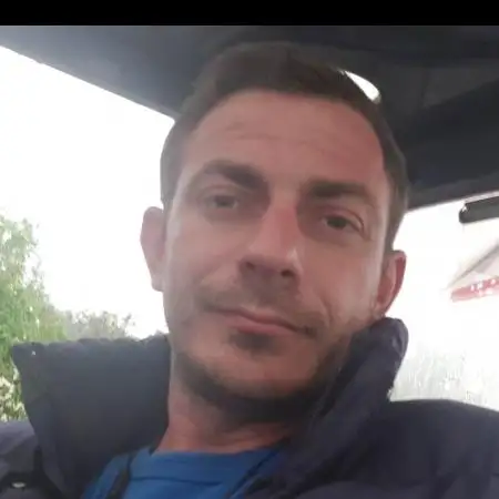 Vladimir, 43Nazrat Illit 