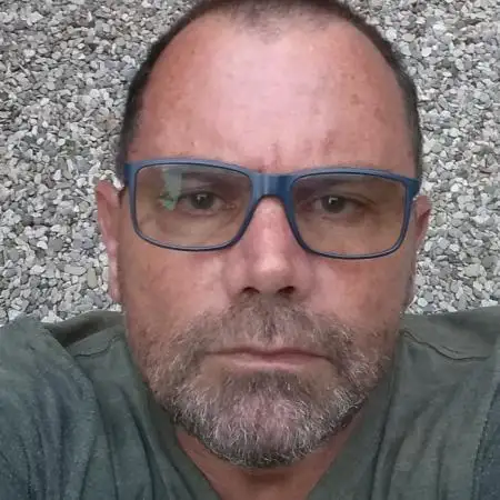 ari, 65Tel Aviv 