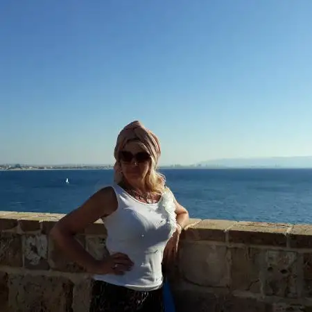 Olga, 56Netanya 