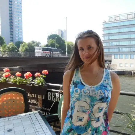 Dasha, 36Tel Aviv