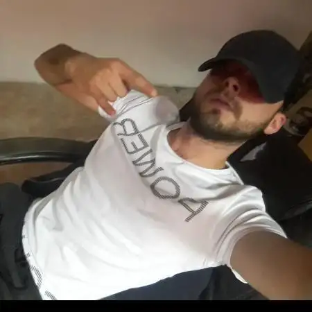 Slava, 35Kiryat Bialik 