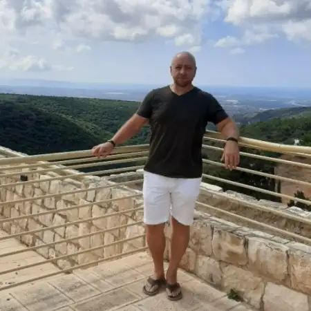 Yuriy, 57Nahariya