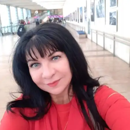 Irina, 55 Lod