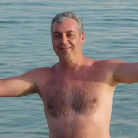 Robert, 55Ashkelon 