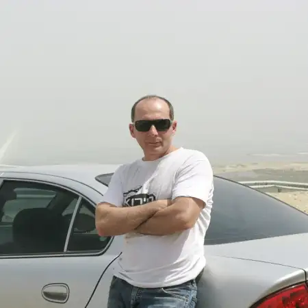 Alex, 58Tel Aviv 
