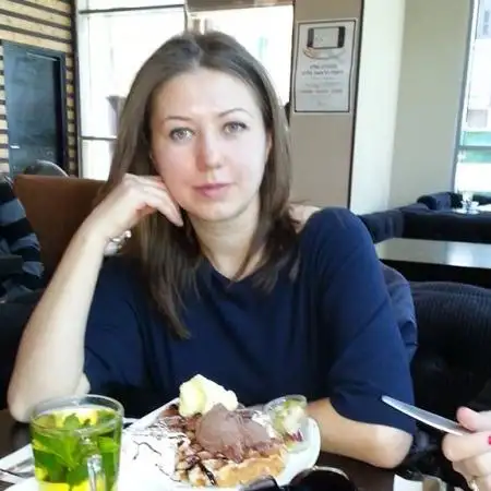 Ekaterina, 46Hedera