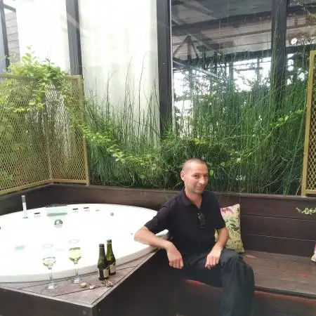 Aleksandr, 46Bat Yam 