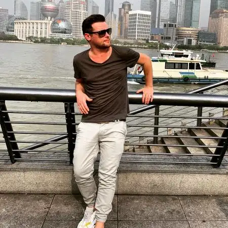 Alex, 40Hedera