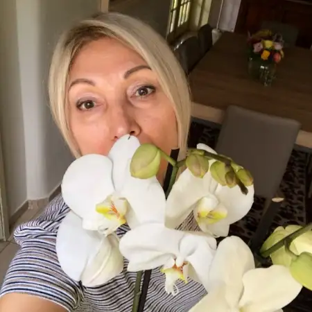 Sarita, 51Tel Aviv 
