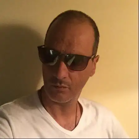 roni, 55Rishon LeZion