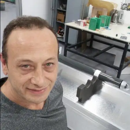 Yuriy, 55 Petah Tikva