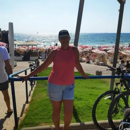 Elena, 65Kfar Saba 