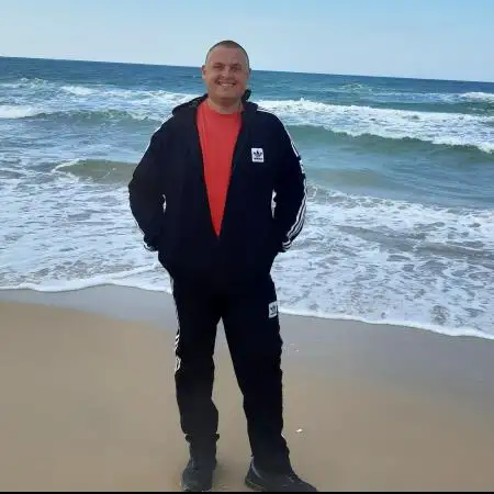 Evgeniy, 44 Rishon LeZion