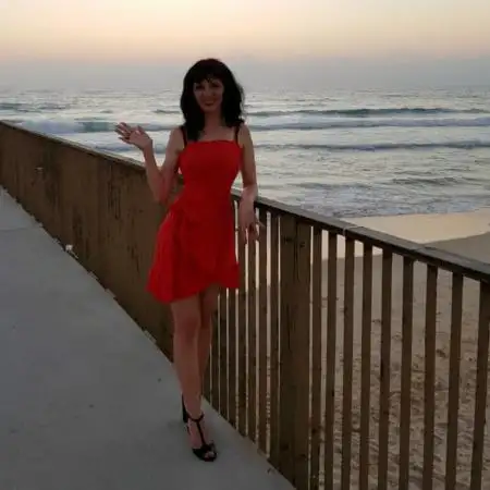 Meri, 49Bat Yam 