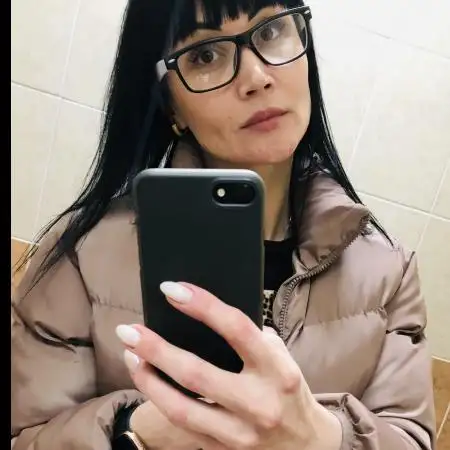 Yuliya, 42Jerusalem 