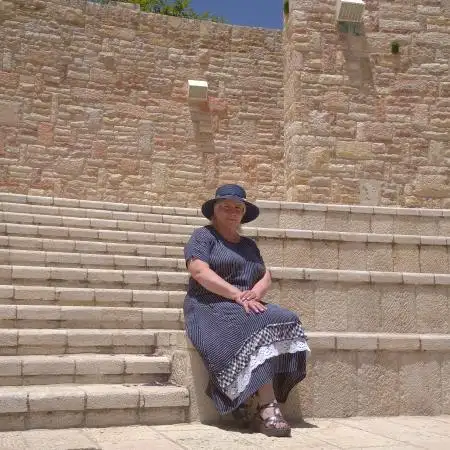 NADEGDA, 71 Afula