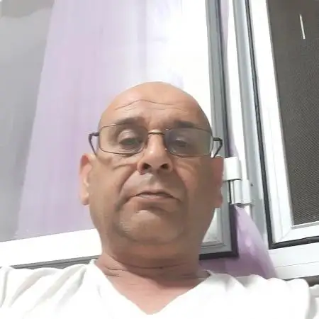 Shayi, 58Petah Tikva
