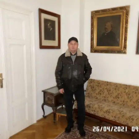 Ilya, 74 