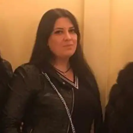 Albina, 38Haifa 