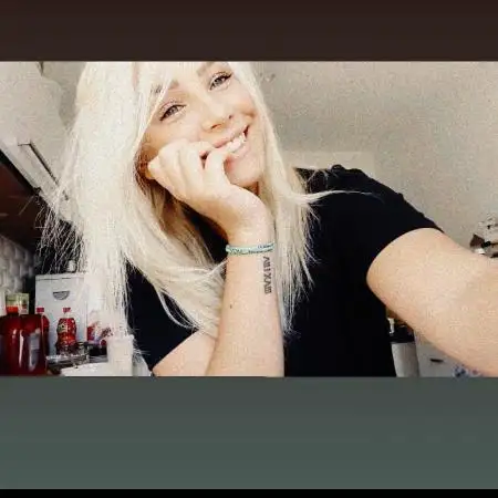 Larisa, 24Kiryat Malachi 