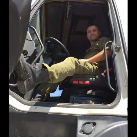 Sem, 42Tel Aviv 