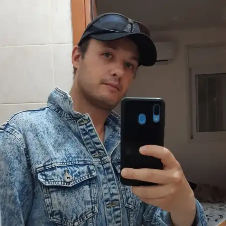 Vitaliy, 47Petah Tikva