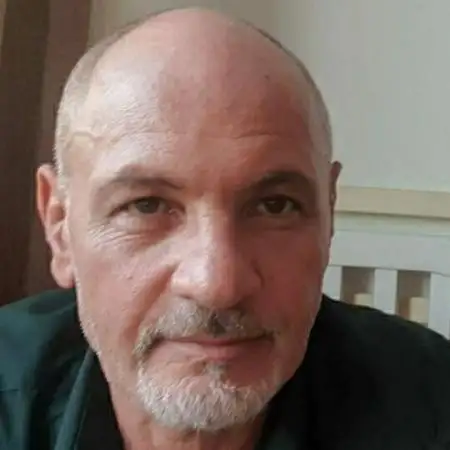 Alex, 60Holon 