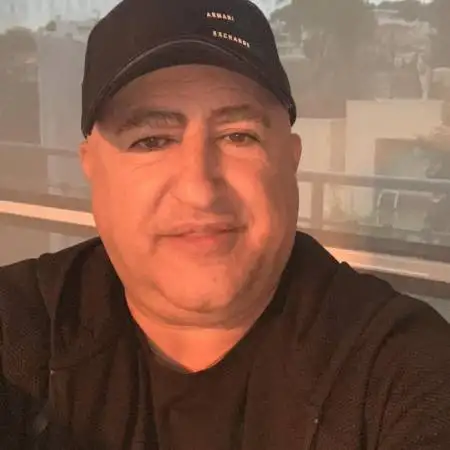 Avi, 52Haifa