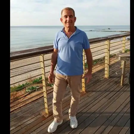 מוטי, 70Bat Yam 