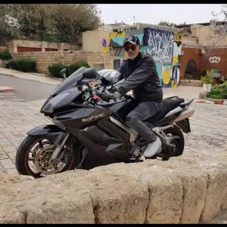Roni, 55Rishon LeZion 