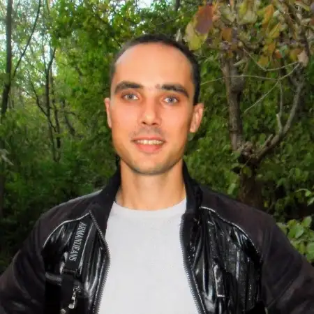Ilya, 40Petah Tikva