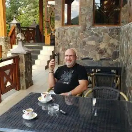 Dmitriy, 64Yavne 